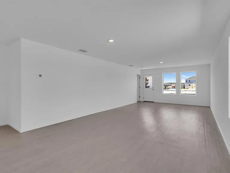 5540 Sapote Ct — Photo 11