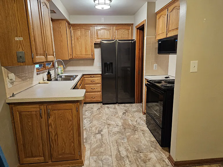 Kitchen with newer appliances