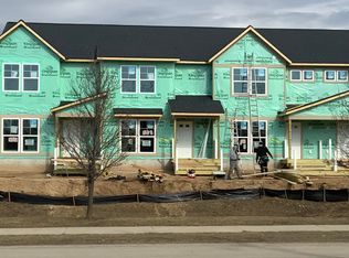 6648 S Square Ln, Rockford, MI 49341