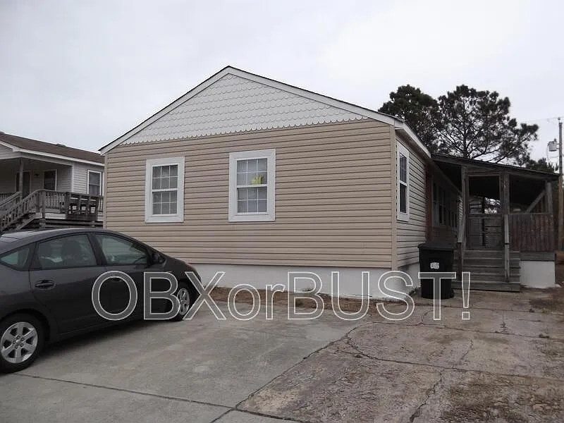 1 bed, 1.0 bath, 650 sqft, $1,474 — Photo 2