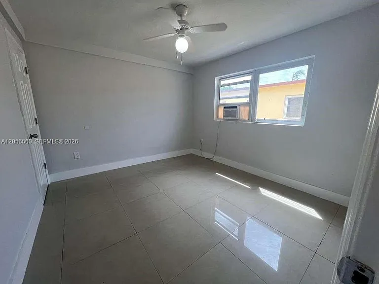 1281 NW 60th St #5 — Photo 13