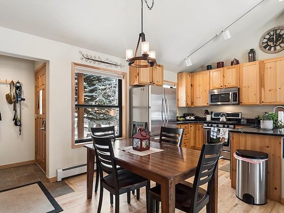 5th image of 111 Norse Lane UNIT 32