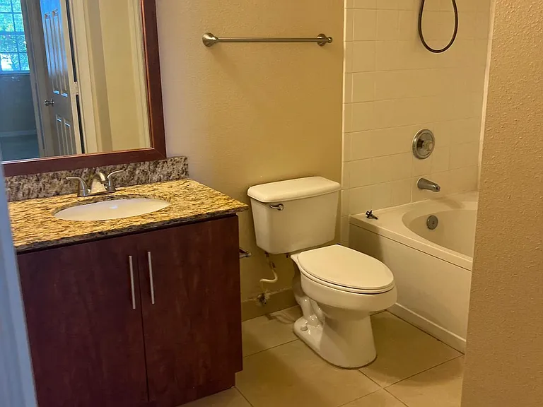 231 SW 116th Ave #1 — Photo 15