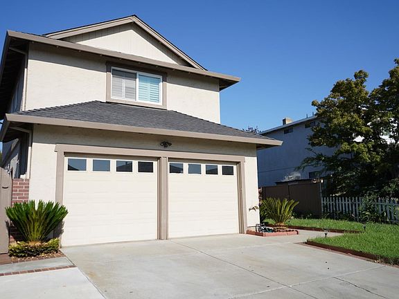 2nd image of 3208 Tenley Dr