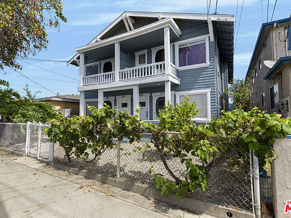 2nd image of 372 W 11th St