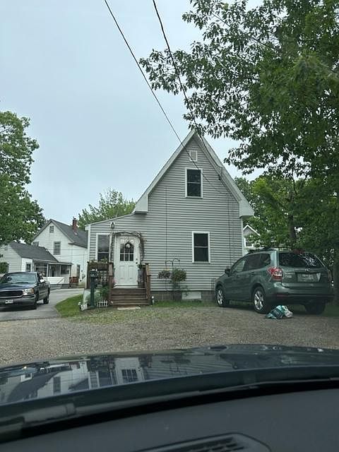 1st image of 10 Zion Ave