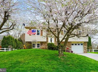 1790 Wilderness Rd, Lancaster, PA 17603