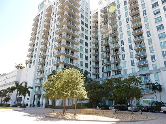 2nd image of 300 S Australian Ave Unit 1003