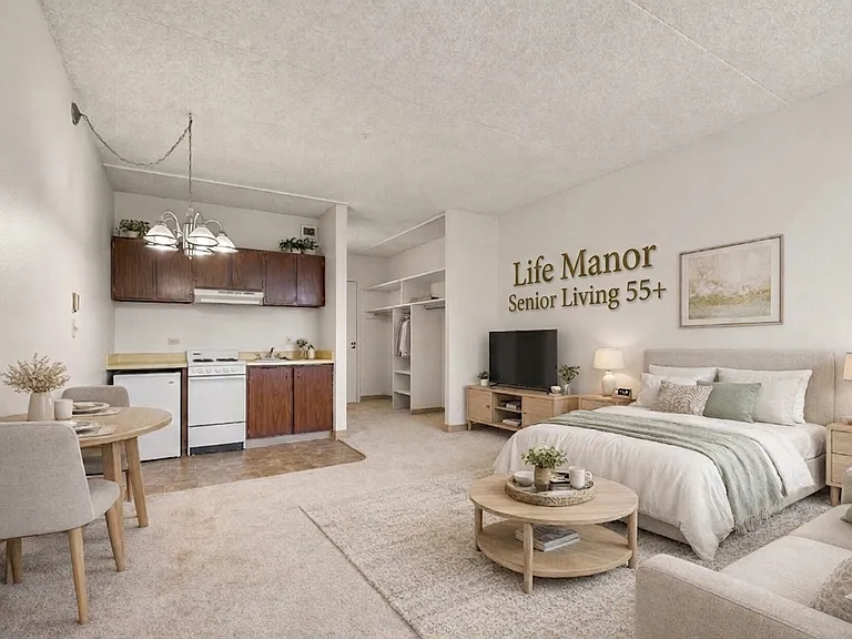 Life Manor Parkside — Photo 1