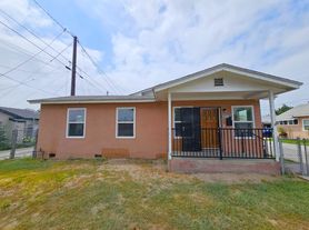 5208 Live Oak St, Bell Gardens, CA
