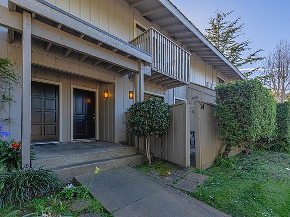 3rd image of 3850 Rio Rd APT 24