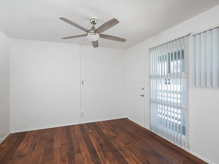 Aztec Lofts Apartments — Photo 4
