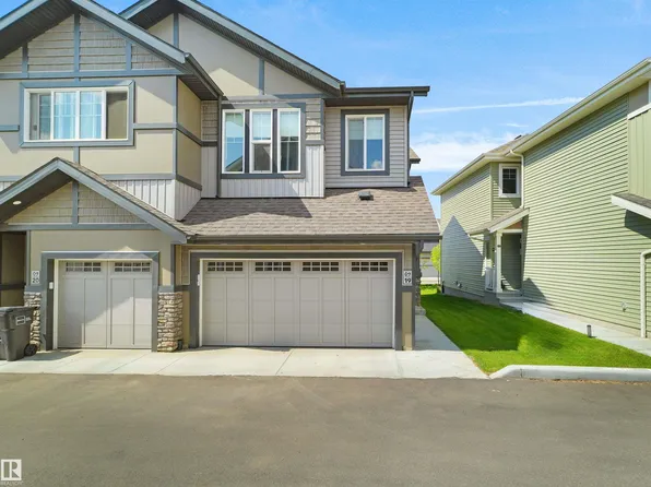740 Daniels Way SW #19, Edmonton, AB T6W 5N1