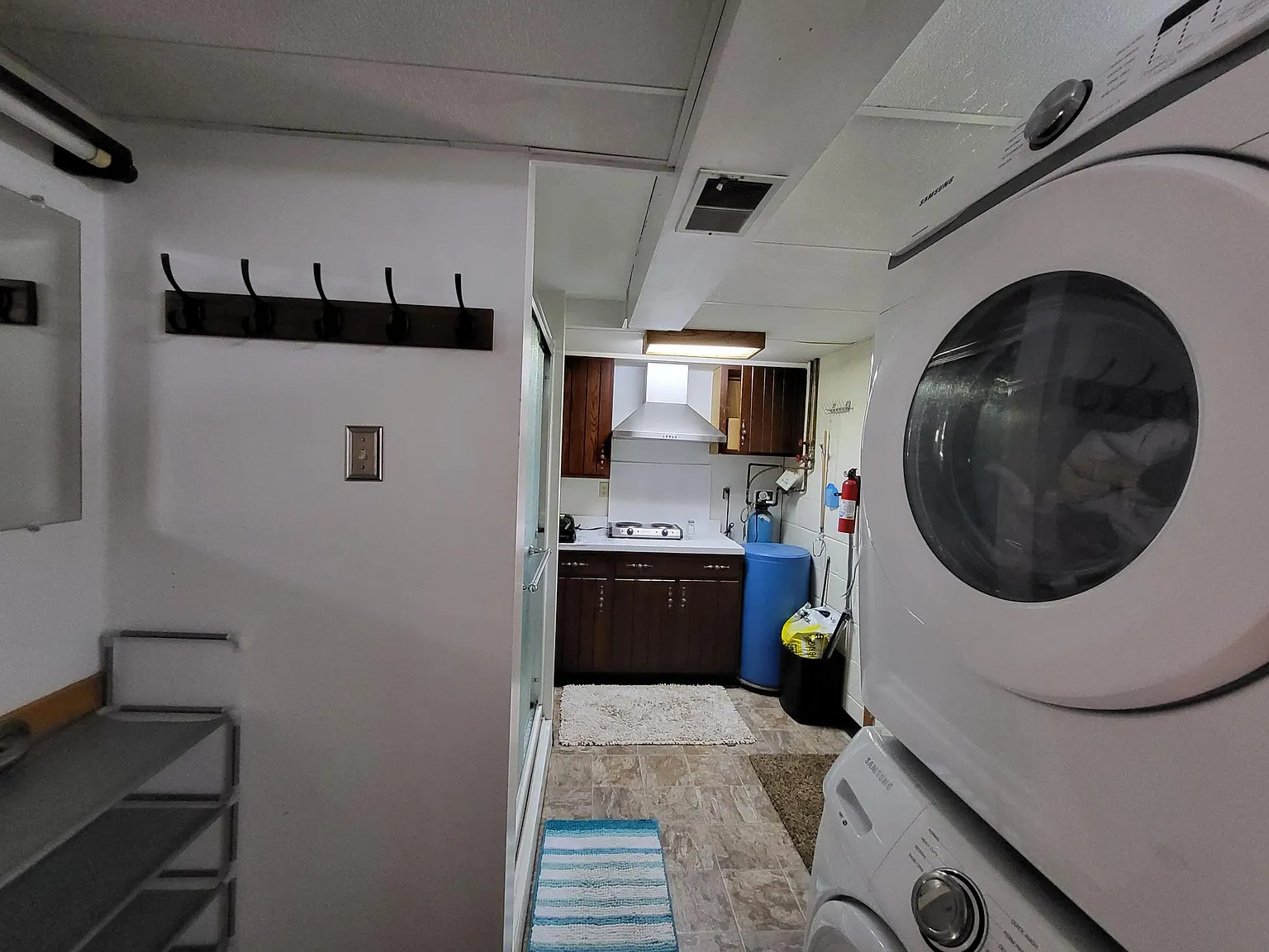 1 bed, 1000 sqft, $1,200 — Photo 3
