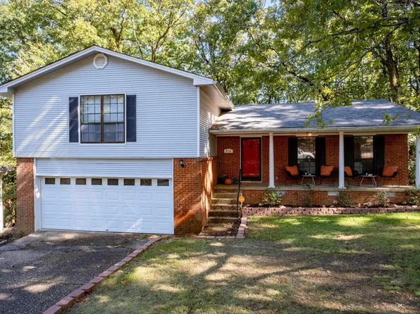 8719 Boulder Ln, Little Rock, AR 72227