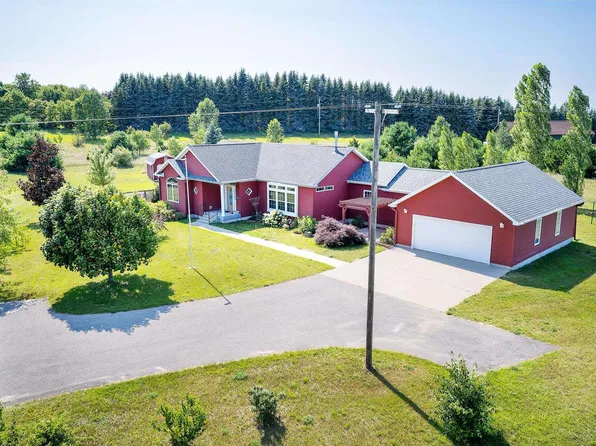 5680 Gorivan Rd, Frankfort, MI 49635