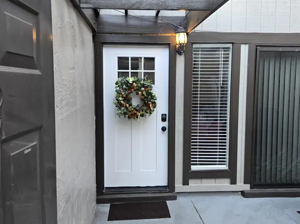 3350 Altamont Rd Unit C-2, Birmingham, AL 35205