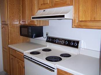 2nd image of 363 Simmonsville Ave APT 1111