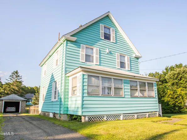 18 Lucille St, Pittsfield, MA 01201