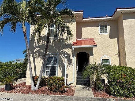 5th image of 5410 Chiquita Blvd S APT 203