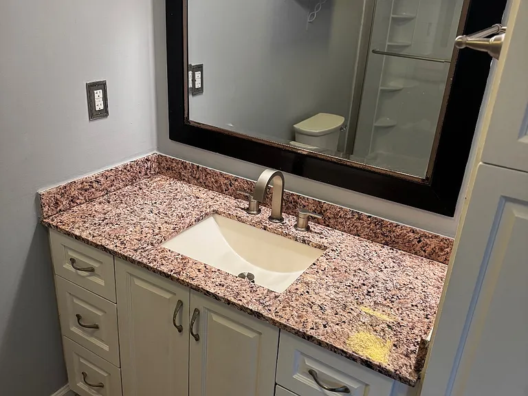 133 Walton St #Townhouse 129 — Photo 34