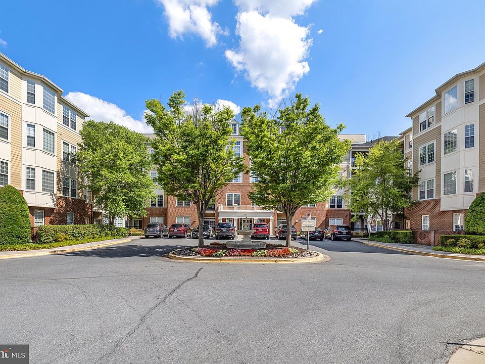 1st image of 701 Fallsgrove Dr APT 410