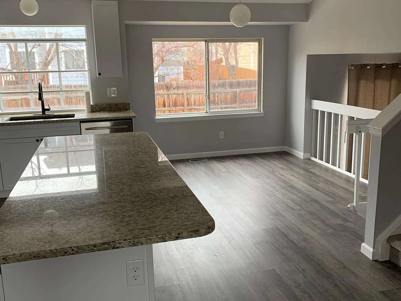 3 bed, 1433 sqft, $3,000 — Photo 3