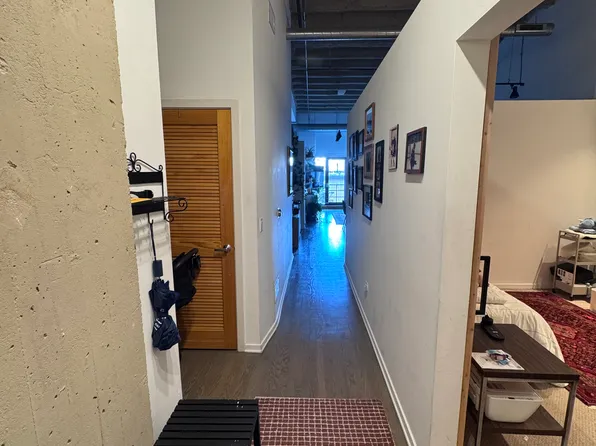 1645 W Ogden Ave Unit 505, Chicago, IL 60612