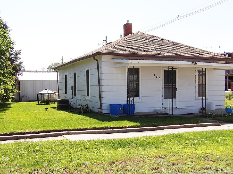 203 N Lincoln Ave, Mullen, NE 69152 MLS 11194721 Zillow