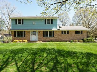 8192 Gull Manor Dr, Richland, MI 49083