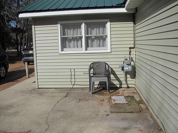 5th image of 9332 Superior Ave