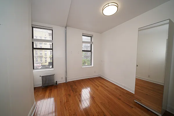 Rented by Corcoran | media 34