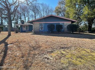417 Shamrock Dr, Jacksonville, NC 28540