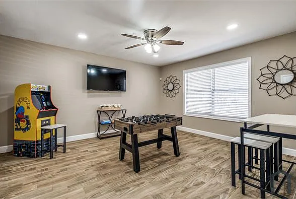 306 Otter Dr — Photo 4