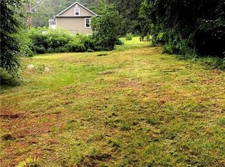 145 Church St, Thompson, CT 06277