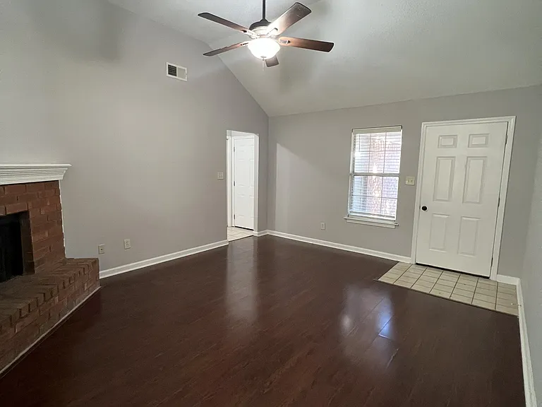 9274 Charly Hill Ln — Photo 7