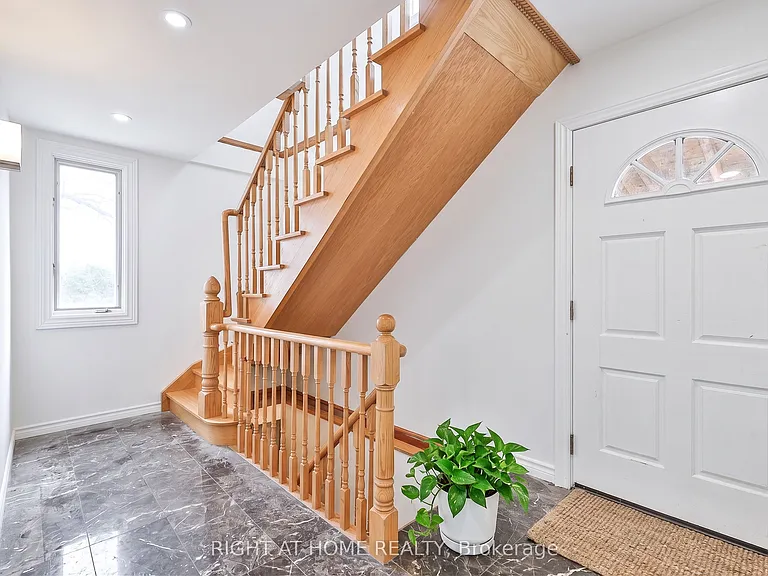 446 Orano Ave — Photo 10