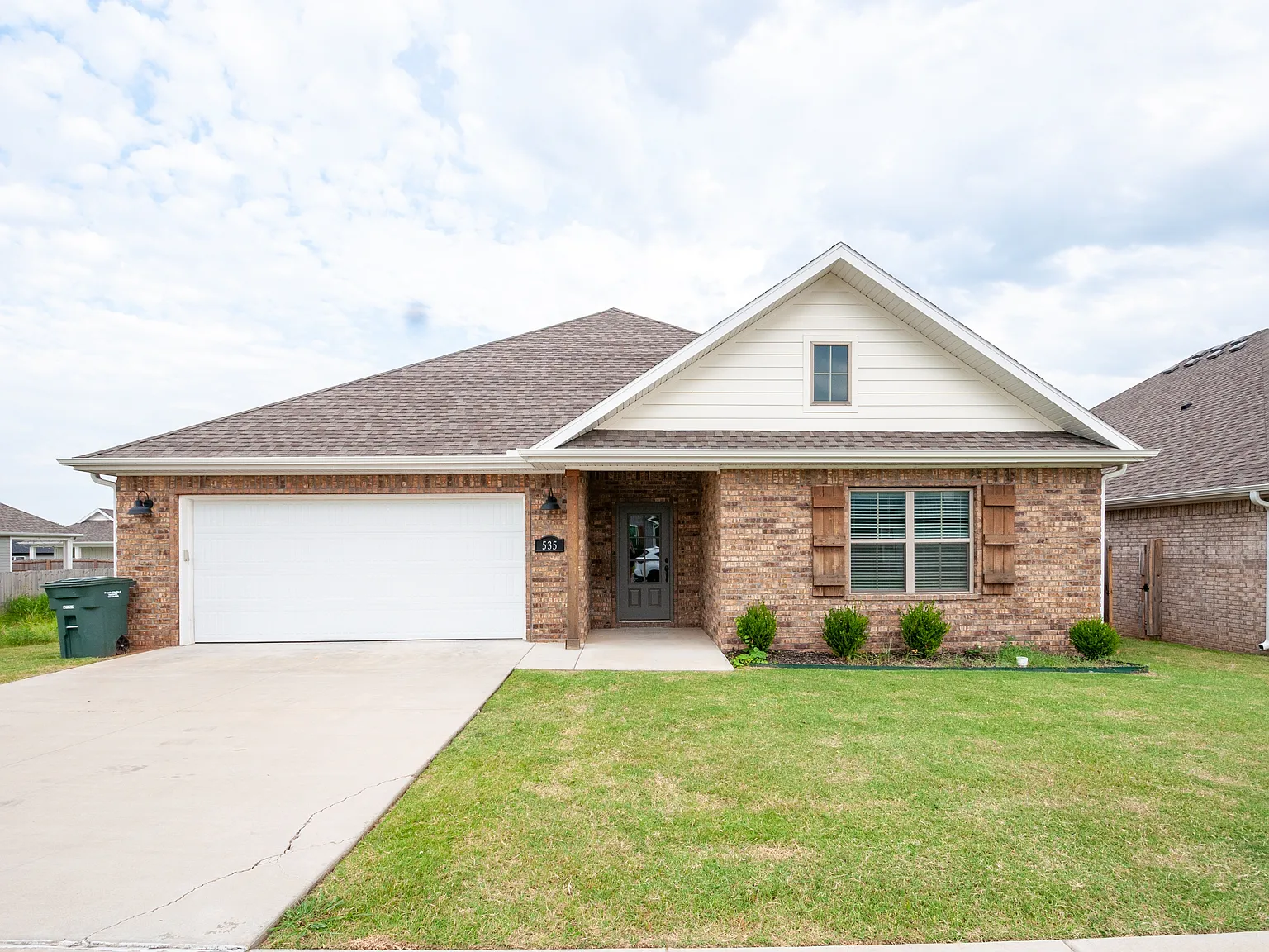 535 Wagon Wheel Avenue - 1 — Photo 1