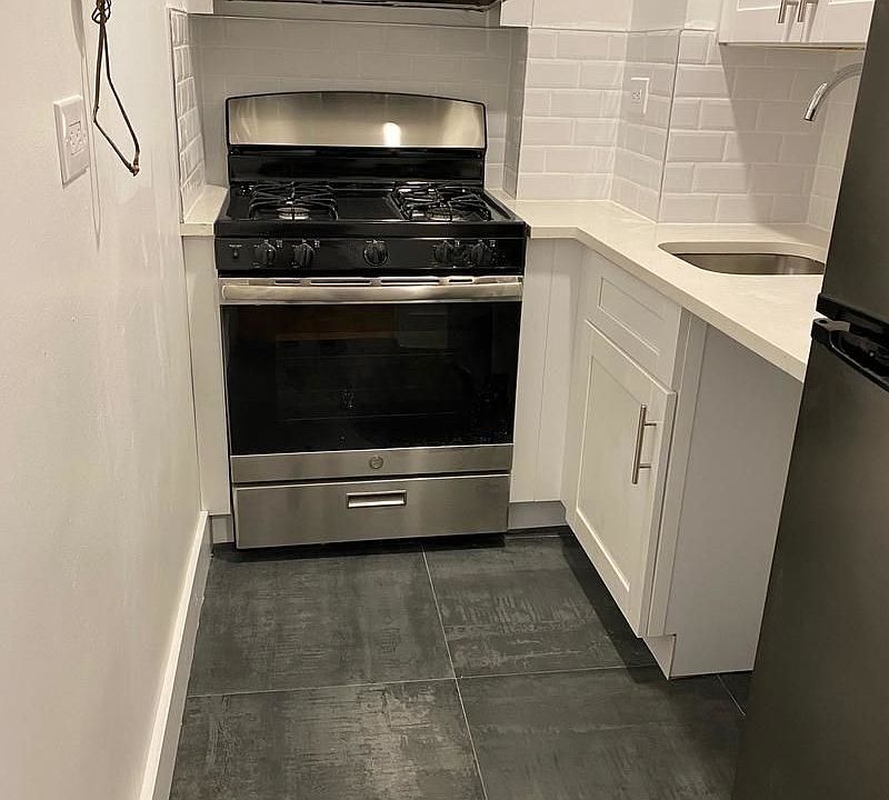 1st image of 537 3rd Ave #5C