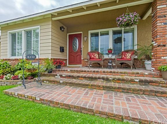 4th image of 6112 Harvey Way