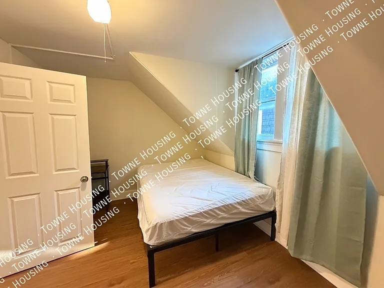 99 Custer St #1 — Photo 15