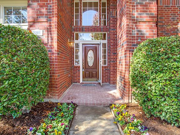 2nd image of 7201 Amethyst Ln