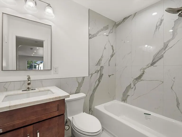 624 Silver Lake Blvd #4 — Photo 14