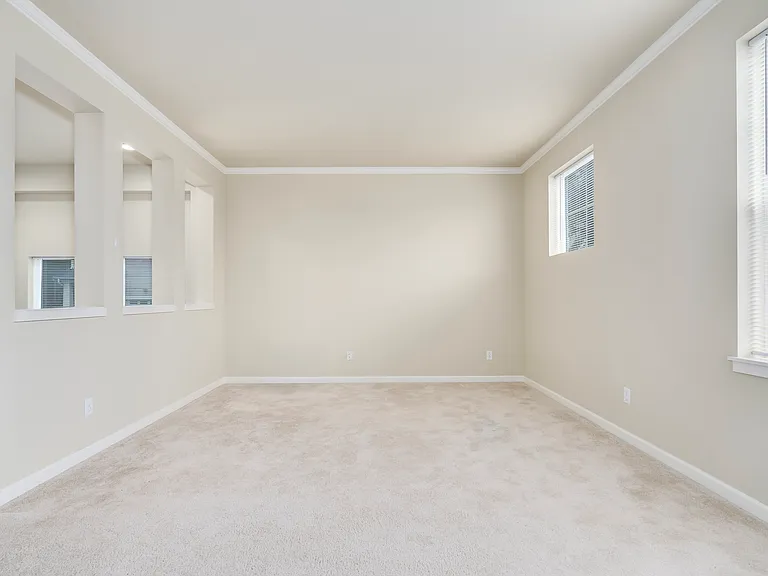 16209 SE 51st Pl — Photo 9