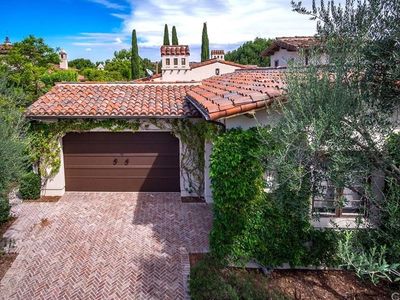 9 Goldfinch, Irvine, CA, 92603