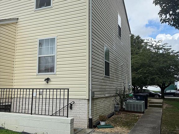4th image of 5909 Plata St