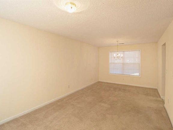 2nd image of 127 Ashewood Lake Dr