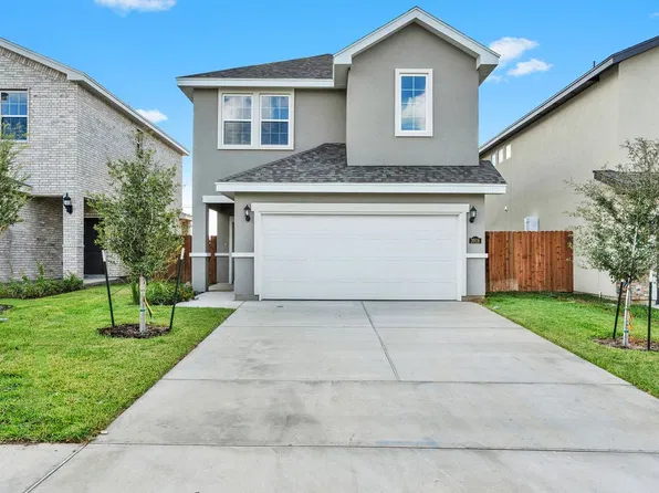 3919 Peggy Dr, Laredo, TX 78046
