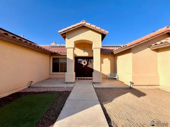 8330 E Topeka Pl, Yuma, AZ 85365