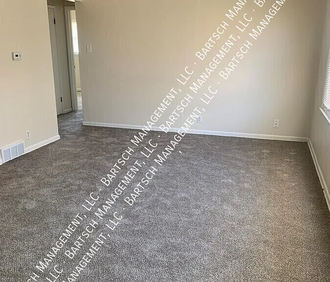 7115 W Appleton Ave #5 — Photo 2